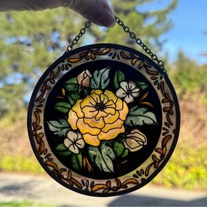 Vintage Round Floral Stained Glass Suncatcher